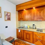 Smith Dogliani - Affitti Brevi Italia شقة